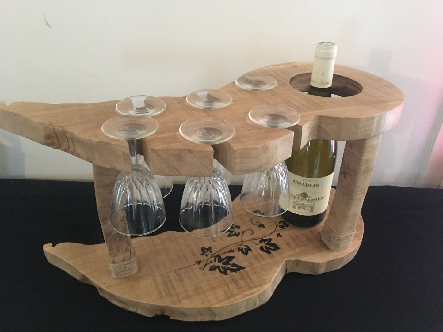 Support-bouteille et verres